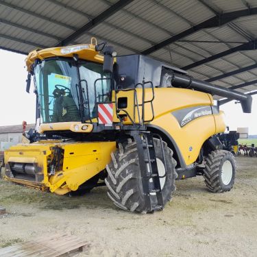 NEW HOLLAND – CR 980