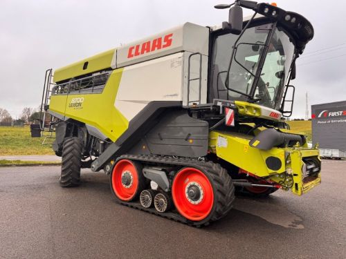 CLAAS – LEXION 8700 TT