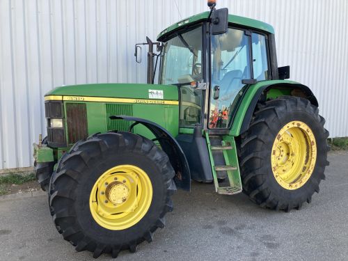 JOHN DEERE – 6610
