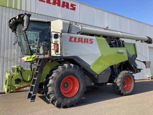 CLAAS – TRION 650