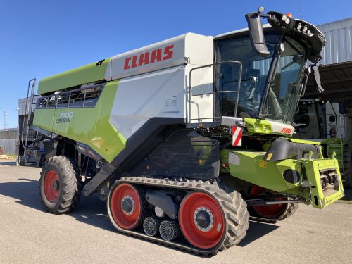 CLAAS – LEXION 7700 TT