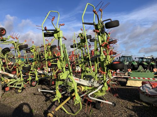 CLAAS – VOLTO 700