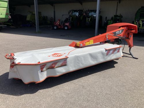 KUHN – FAUCHEUSE GMD 3111