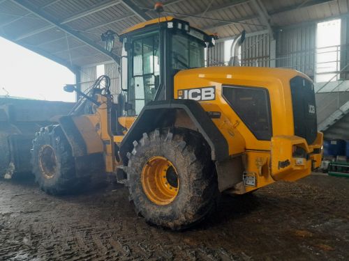 JCB – 427T5