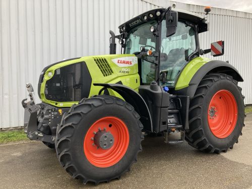 CLAAS – AXION 800 CMATIC