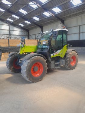 CLAAS – SCORPION 736