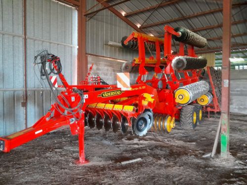 VADERSTAD – CARRIER XL 925