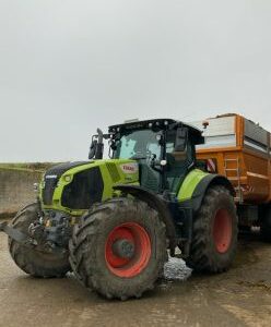 CLAAS - AXION 870 CMATIC