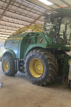 JOHN DEERE - 8400 I – Image 2