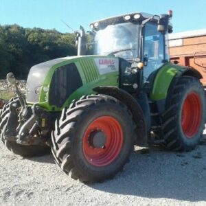 CLAAS - AXION 820 CMATIC