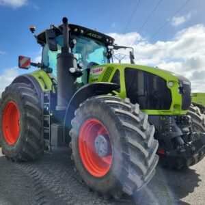 CLAAS - AXION 920