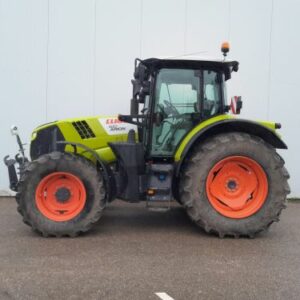 CLAAS - ARION 610
