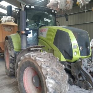 CLAAS - AXION 810