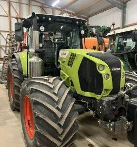 CLAAS - ARION 660 CMATIC