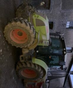 CLAAS - ARION 620 C