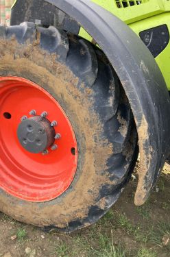 CLAAS - AXION 800 CMATIC – Image 11