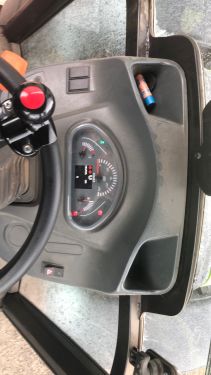 CLAAS - ELIOS 220 CABINE – Image 15