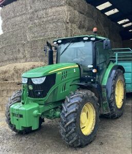 JOHN DEERE - 6150 R