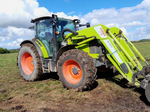 CLAAS - ARION 450