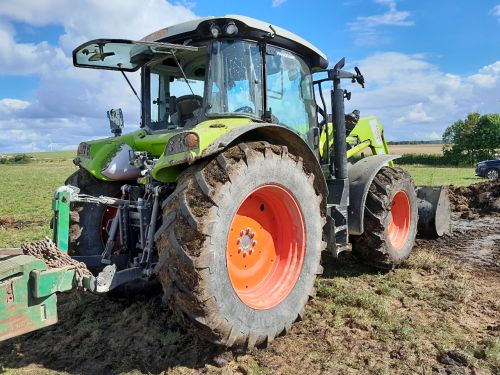 CLAAS - ARION 450 – Image 7