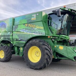 JOHN DEERE - S 780