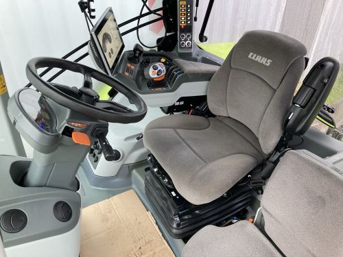 CLAAS - ARION 660 CMATIC – Image 4