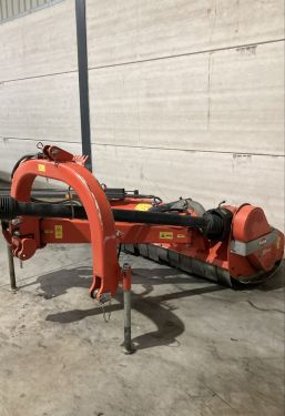 KUHN - BROYEUR ACCOTEMENT TBE 222 – Image 2