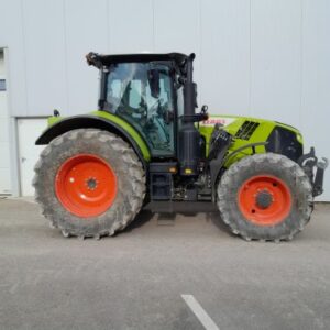 CLAAS - ARION 650