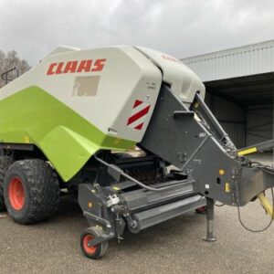 CLAAS - QUADRANT 3300 RF
