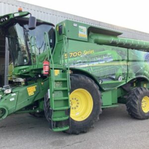 JOHN DEERE - S 780
