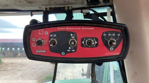 KUHN - FC 883 FF – Image 11