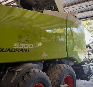 CLAAS - QUADRANT 5300 FC TANDEM