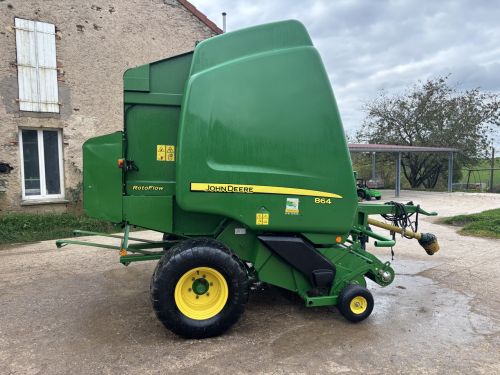 JOHN DEERE - 864 – Image 2