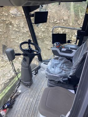 CLAAS - TRION 650 – Image 2